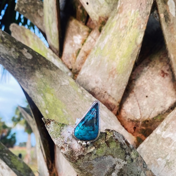 Turquoise & Sterling Silver Teardrop Ring Sz 7 - Picture 2 of 4